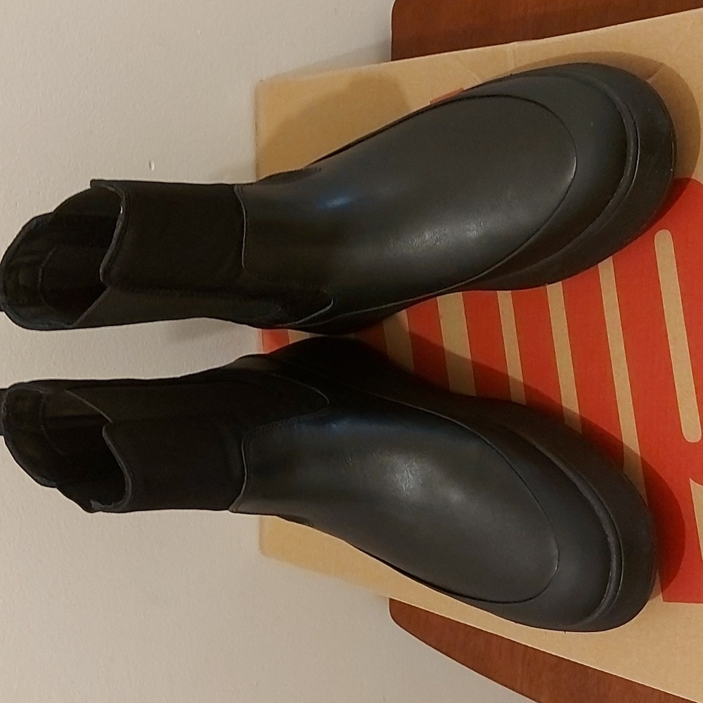 Fitflop F-Mode Water Resistant Flatform Chelsea Boots